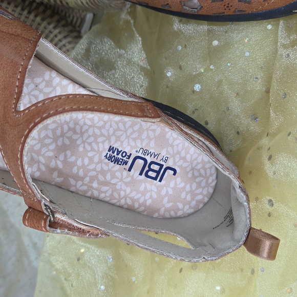 JBU By JAMBU Bellrose 8M Comfort Mary Jane Shoes in Tan with Cutout Detail - Picture 2 of 16